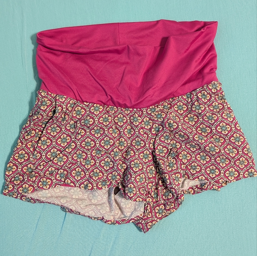 Old Navy Pink Patterned Maternity Shorts